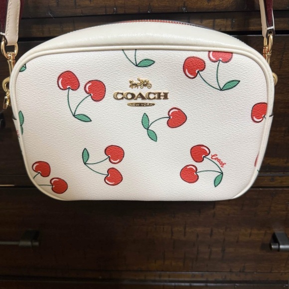 Coach Cherry Heart Print Jamie Camera Bag - Picture 1 of 9